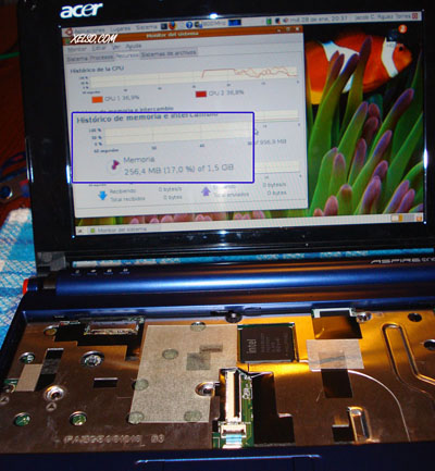 Montaje de RAM de un Acer Aspire one por xelso